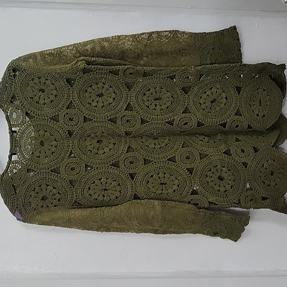 Olive Green Lace Crochet Top - Picture 5 of 7